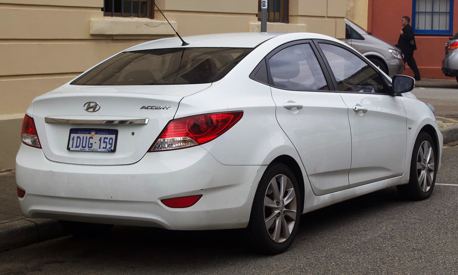 Hyundai Accent, vista 1